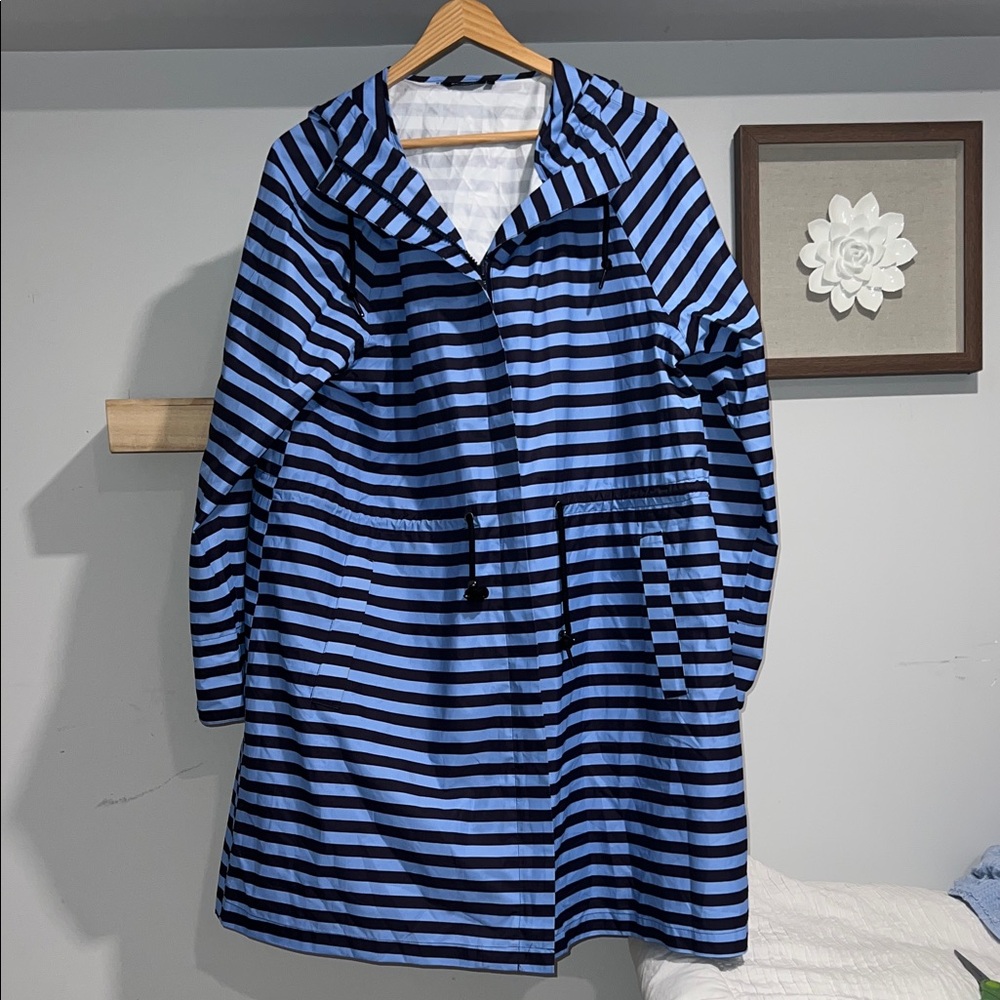 Marimekko Jalava Tasaraita Striped Anorak Hooded Raincoat in‎ Blue and Black
